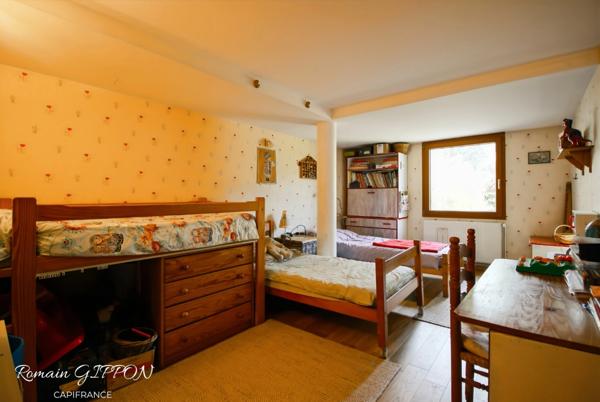 Maison d’architecte 7 pièces 220m2 - vue et accès Moselle via ponton privatif - LIVERDUN (54)