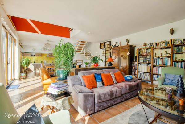 Maison d’architecte 7 pièces 220m2 - vue et accès Moselle via ponton privatif - LIVERDUN (54)