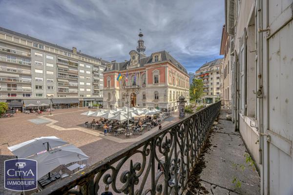 Appartement à vendre 4 pièces 169.71m² Chambéry (73000)