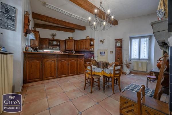Appartement à vendre 4 pièces 169.71m² Chambéry (73000)