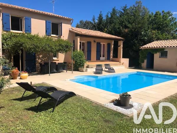 Maison à vendre 6 pièces 165 m² Pélissanne