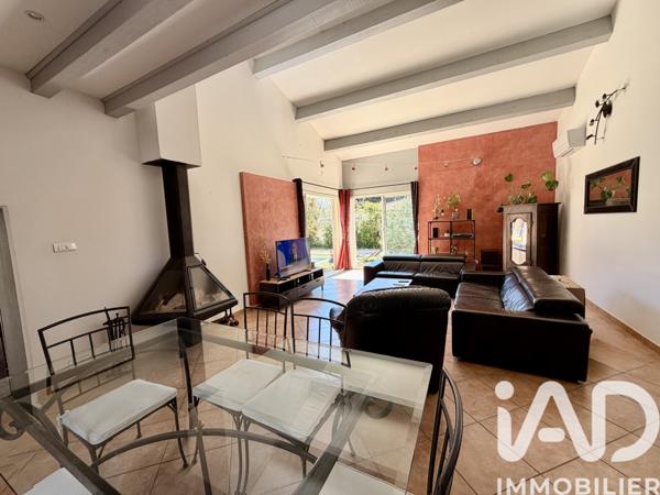 Maison à vendre 6 pièces 165 m² Pélissanne