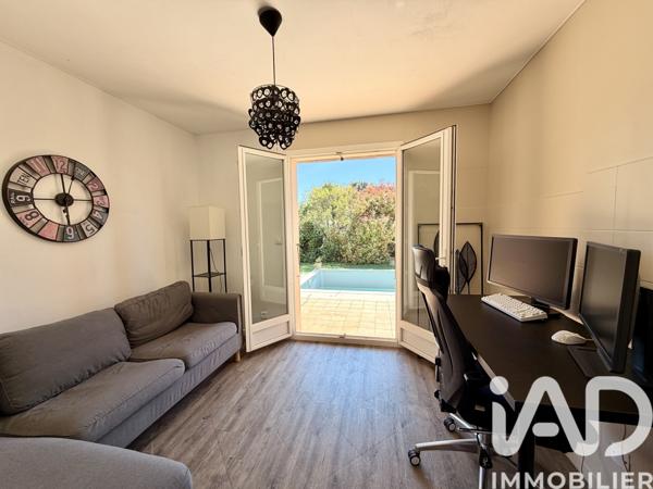 Maison à vendre 6 pièces 165 m² Pélissanne