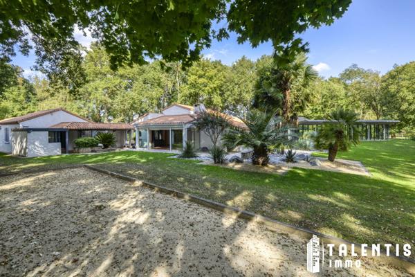 SAINT-AIGNAN-GRANDLIEU, L'HALBRANDIERE | Maison (342m²| 12P, 4ch)