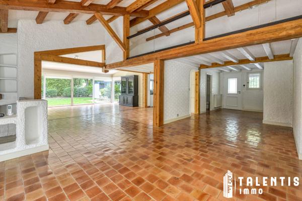 SAINT-AIGNAN-GRANDLIEU, L'HALBRANDIERE | Maison (342m²| 12P, 4ch)