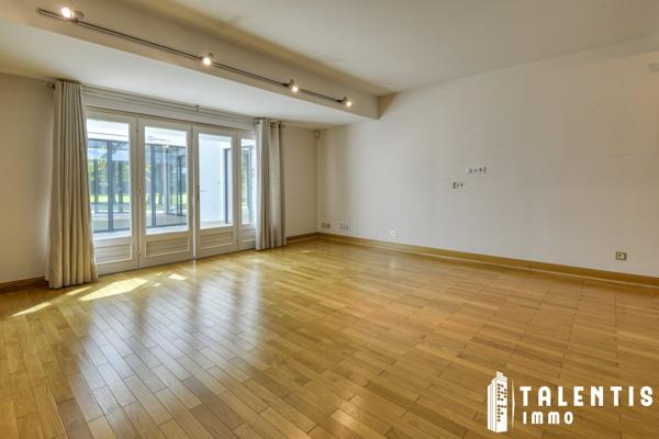 SAINT-AIGNAN-GRANDLIEU, L'HALBRANDIERE | Maison (342m²| 12P, 4ch)