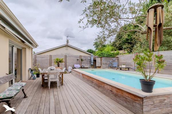 Maison à vendre 375 264 € Saint-Loubès 7 p 145 m² DPE C