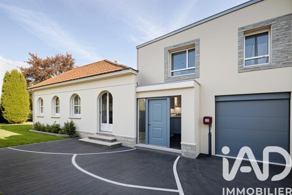 Maison à vendre 6 pièces 158 m² Saint-Sébastien-sur-Loire