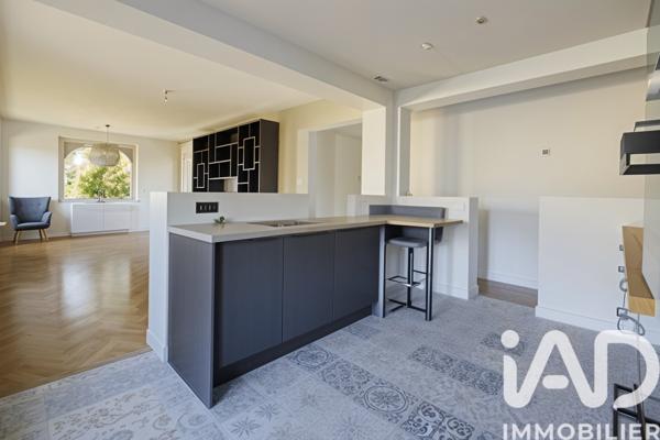 Maison à vendre 6 pièces 158 m² Saint-Sébastien-sur-Loire