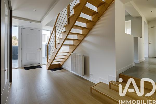 Maison à vendre 6 pièces 158 m² Saint-Sébastien-sur-Loire
