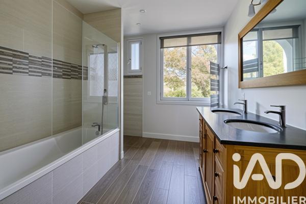 Maison à vendre 6 pièces 158 m² Saint-Sébastien-sur-Loire