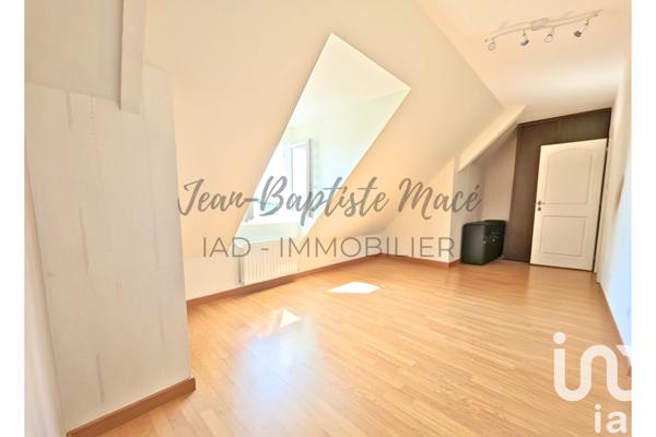 Maison à vendre 6 pièces 160 m² Saint-Léger-de-Linières