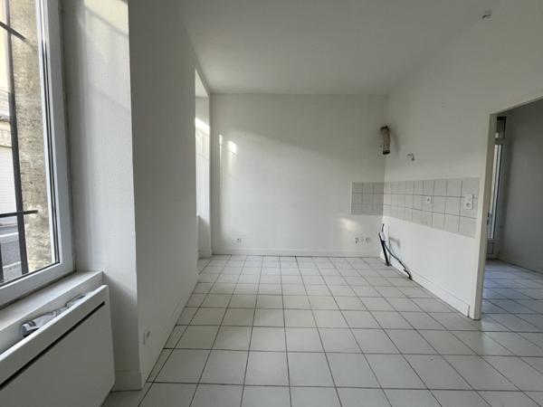 Appartement à vendre |  Bordeaux |  1 pièce | 27,1 m²