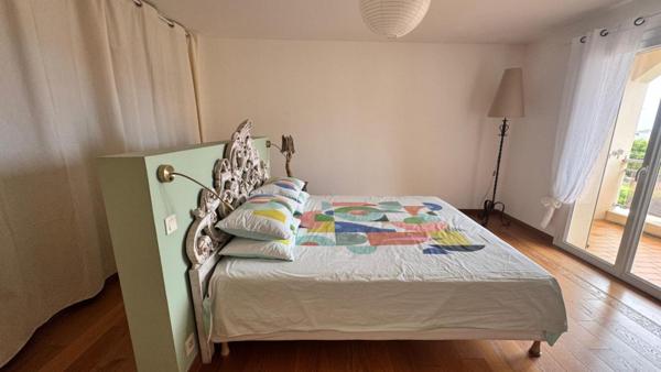 Propriano Port, Magnifique appartement T4 de 126 m2 avec 2 balcons et petite vue mer