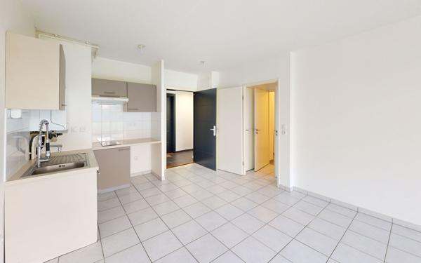 Appartement à vendre    2 pièces • 43,01 m2 Launaguet