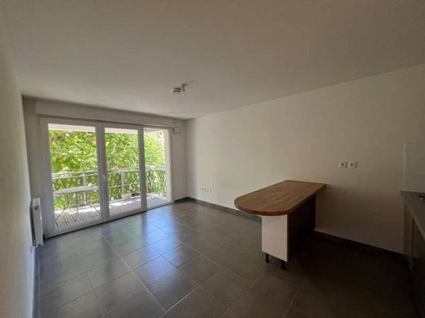 Appartement 1 pièce                                        - 44300 Nantes Réf : 12110