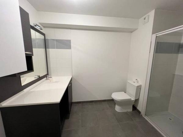 Appartement 1 pièce                                        - 44300 Nantes Réf : 12110