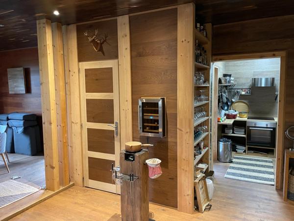 manoir de 1870 400m2 habitables 10 pièces 5 chambres parc arboré de 19000 m2  650000 Euros