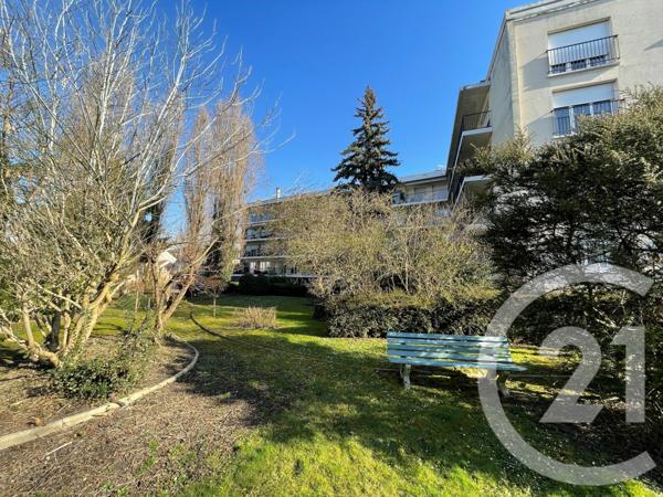 Appartement F4 à vendre  4 pièces - 86,74 m2 ST GRATIEN - 95