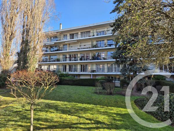 Appartement F4 à vendre  4 pièces - 86,74 m2 ST GRATIEN - 95