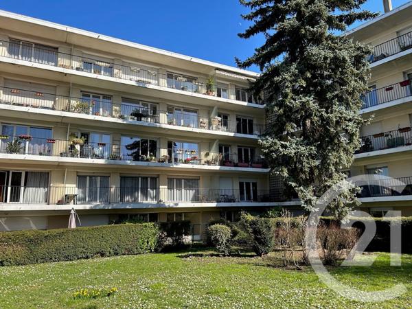 Appartement F4 à vendre  4 pièces - 86,74 m2 ST GRATIEN - 95