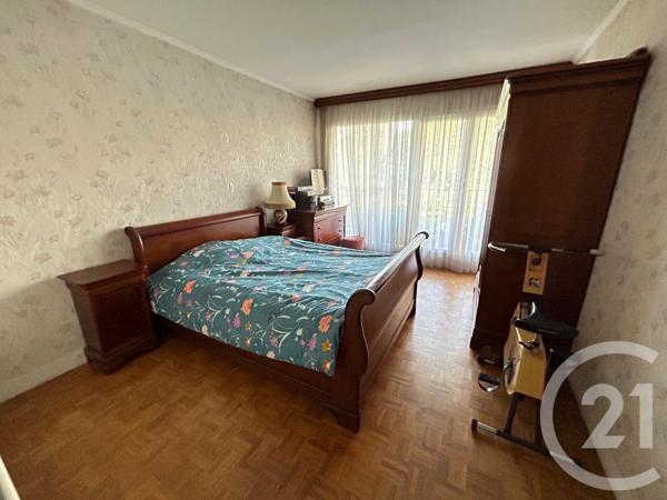 Appartement F4 à vendre  4 pièces - 86,74 m2 ST GRATIEN - 95