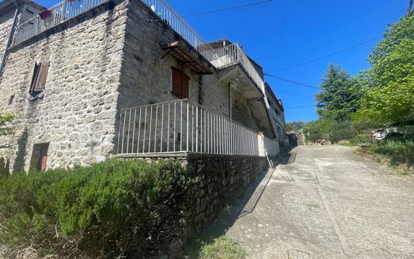 Maison à vendre    4 pièces •  Rosières