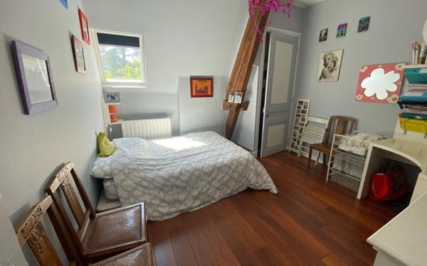 Appartement à vendre    6 pièces • 156,79 m2 Sainte-Foy-lès-Lyon