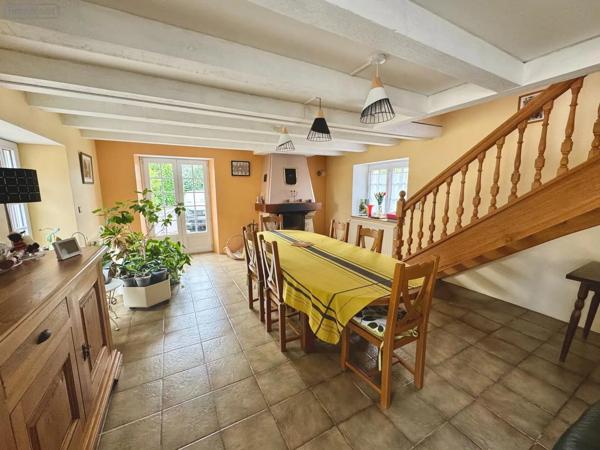 Achat - Maison Saint-Thuriau 56300 5 pièces 163 m 2