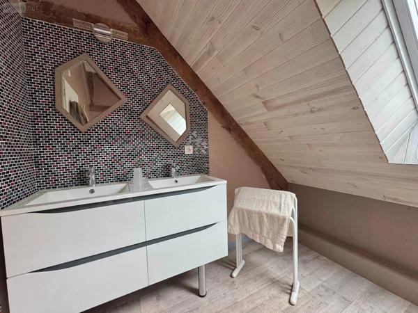 Achat - Maison Saint-Thuriau 56300 5 pièces 163 m 2