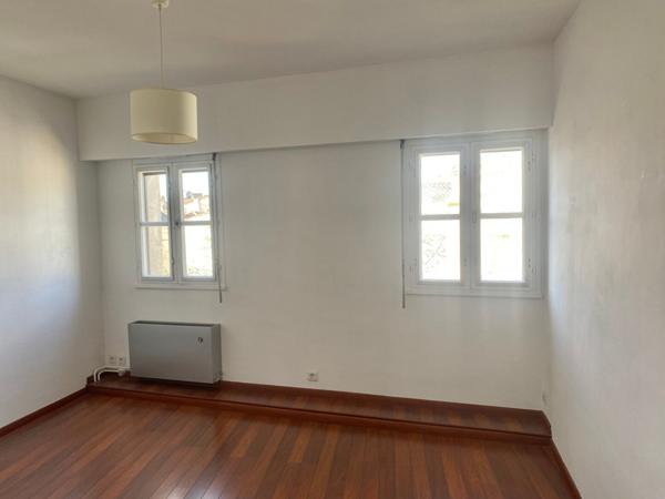 Appartement Niort 5 pièce(s) 175 m2