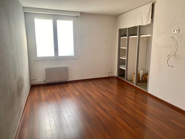Appartement Niort 5 pièce(s) 175 m2