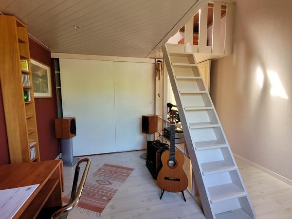 Maison de plain-pied 3 chambres+ bureau