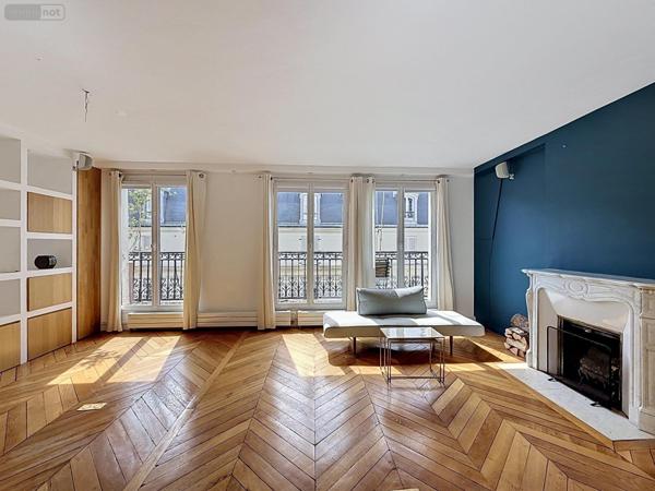Appartement rénové à vendre à Paris 7e arrondissement à Paris (75007), ref :   
Gros-Caillou