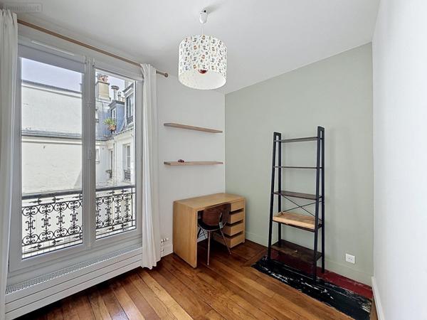 Appartement rénové à vendre à Paris 7e arrondissement à Paris (75007), ref :   
Gros-Caillou
