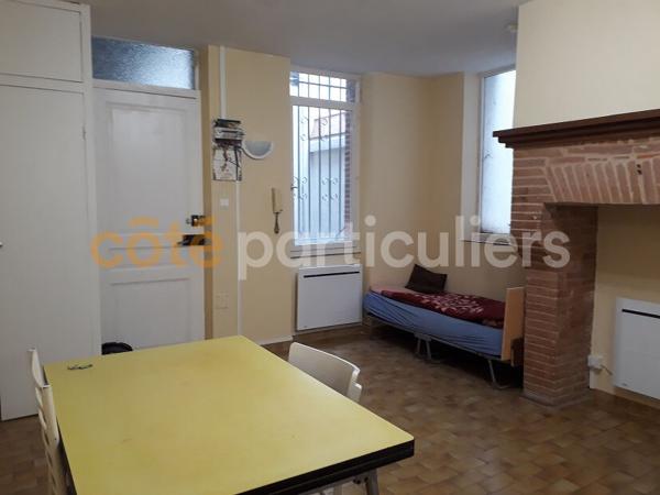 Vente
                Immeuble220 m² - 9 Pièces -
                    MONTAUBAN (82000)
