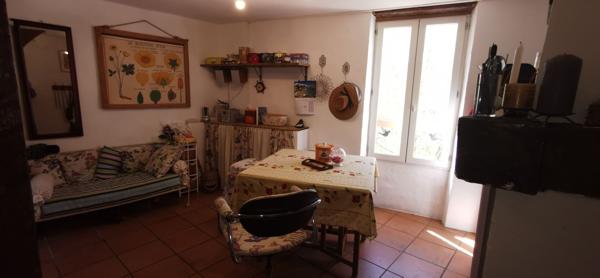 Maison
         3 pièces
        - 35 m² 60 000 € *