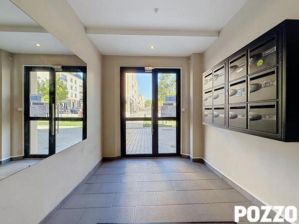 Rare à la vente ! Coeur de ville Saint-Lô Appartement 5 pièce(s) 126 m2 avec terrasse exposée sud et garage SAINT-LO