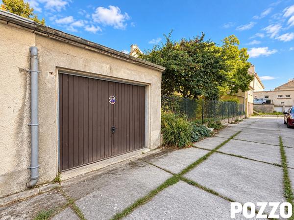 Rare à la vente ! Coeur de ville Saint-Lô Appartement 5 pièce(s) 126 m2 avec terrasse exposée sud et garage SAINT-LO