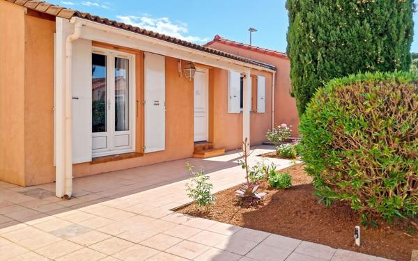 Maison à vendre    4 pièces • 8 207 m2 Marseillan