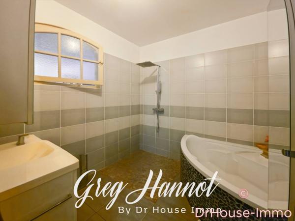 Terrain à vendre 5 pièces de 120 m²