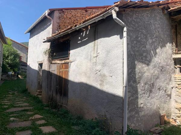 Vente                                                      Ferme
                        
                                         126 m2                     à Clumanc