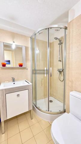Vente                                                      Appartement
                        
                     1 pièces                      26 m2                     à Saint-Aygulf