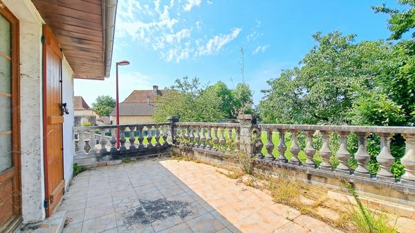 Appartements Proche de SAUVETERRE DE BEARN (64)