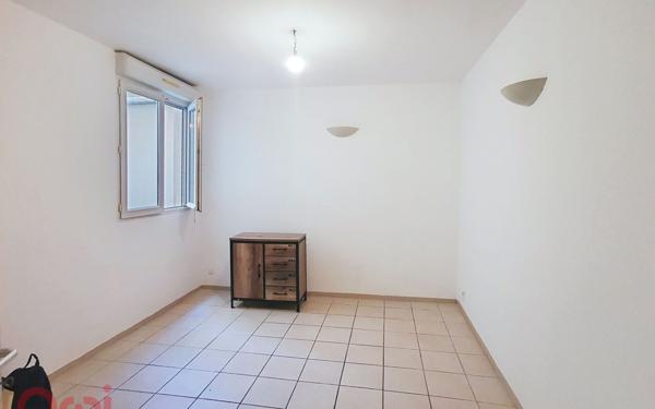 Appartement à vendre    3 pièces • 53 m2 Ollioules