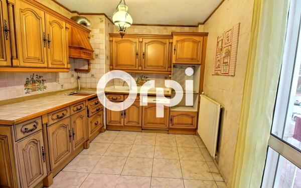 Appartement à vendre    5 pièces • 85,41 m2 Vitrolles