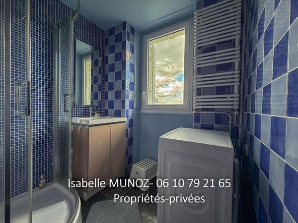 Appartement Chamalieres 5 pièce(s) 100.62 m2, caves, garage