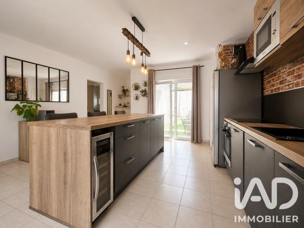 Appartement à vendre 4 pièces 84,2 m² Cogolin
