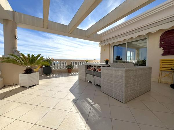 Appartement  4 pièces 97 m2 Dernier étage Vue Mer - Saint Laurent Du Var