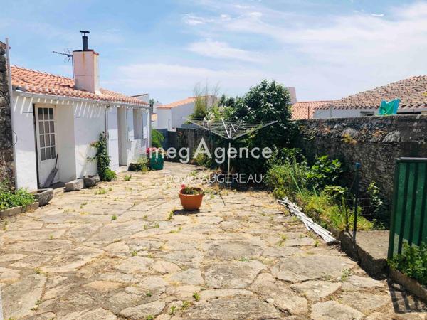 Maison à L' ILE-D'YEU, 85350 - 8 pièces 163m²